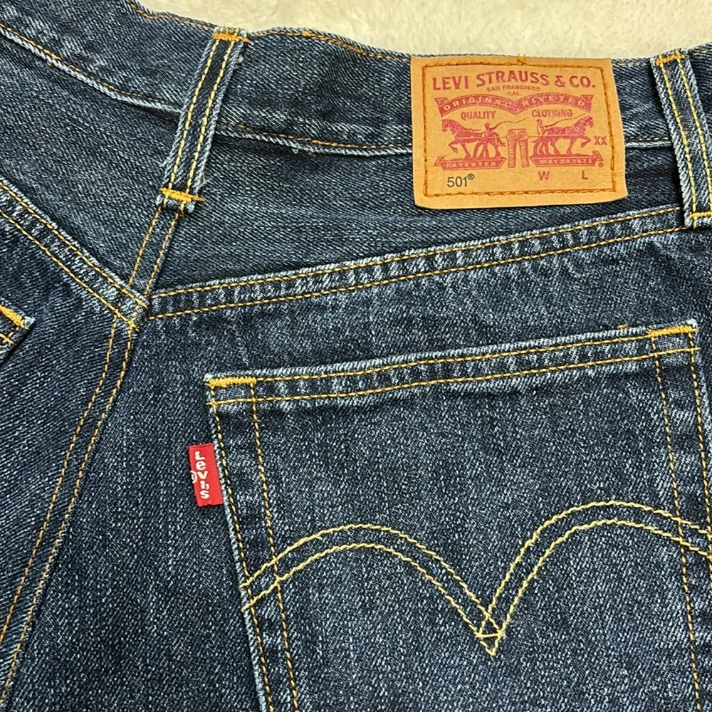 501s Levi denim dark wash size 27 - Picture 13 of 14